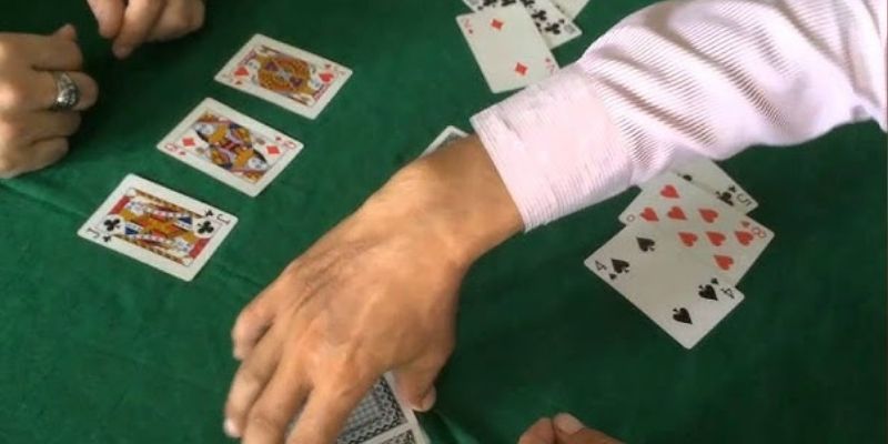 Giới thiệu sân chơi trí tuệ đầy kịch tính của mậu binh
